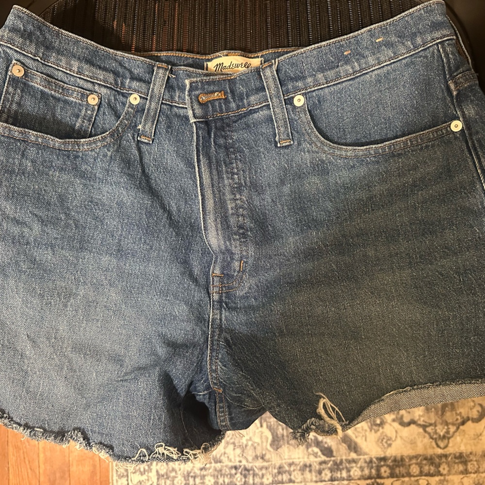 Madewell Frayed High-Rise Denim Shorts in Medium Blue